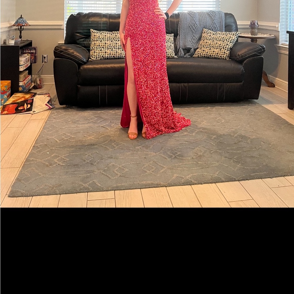 Elegant pink prom dress